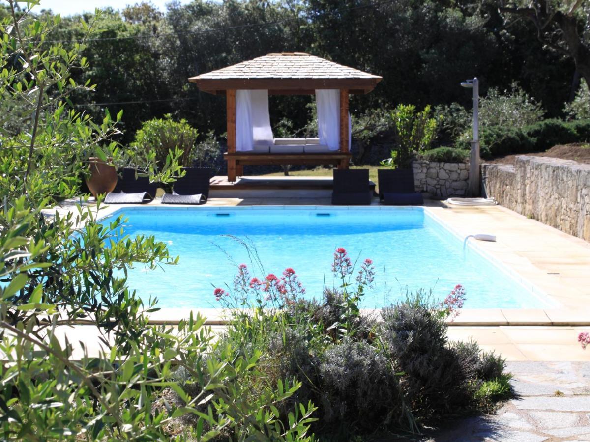 Villa Sanchez Bonifacio  Exteriör bild