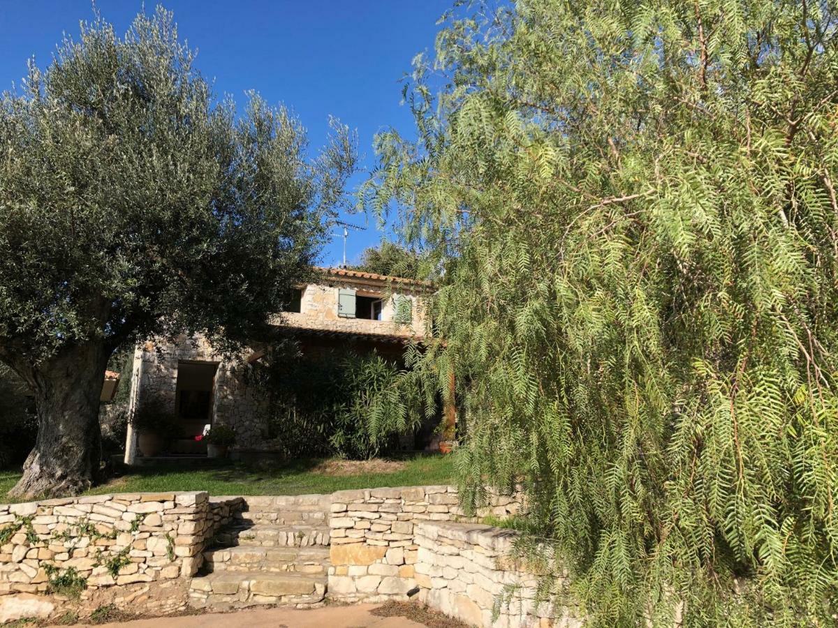 Villa Sanchez Bonifacio  Exteriör bild